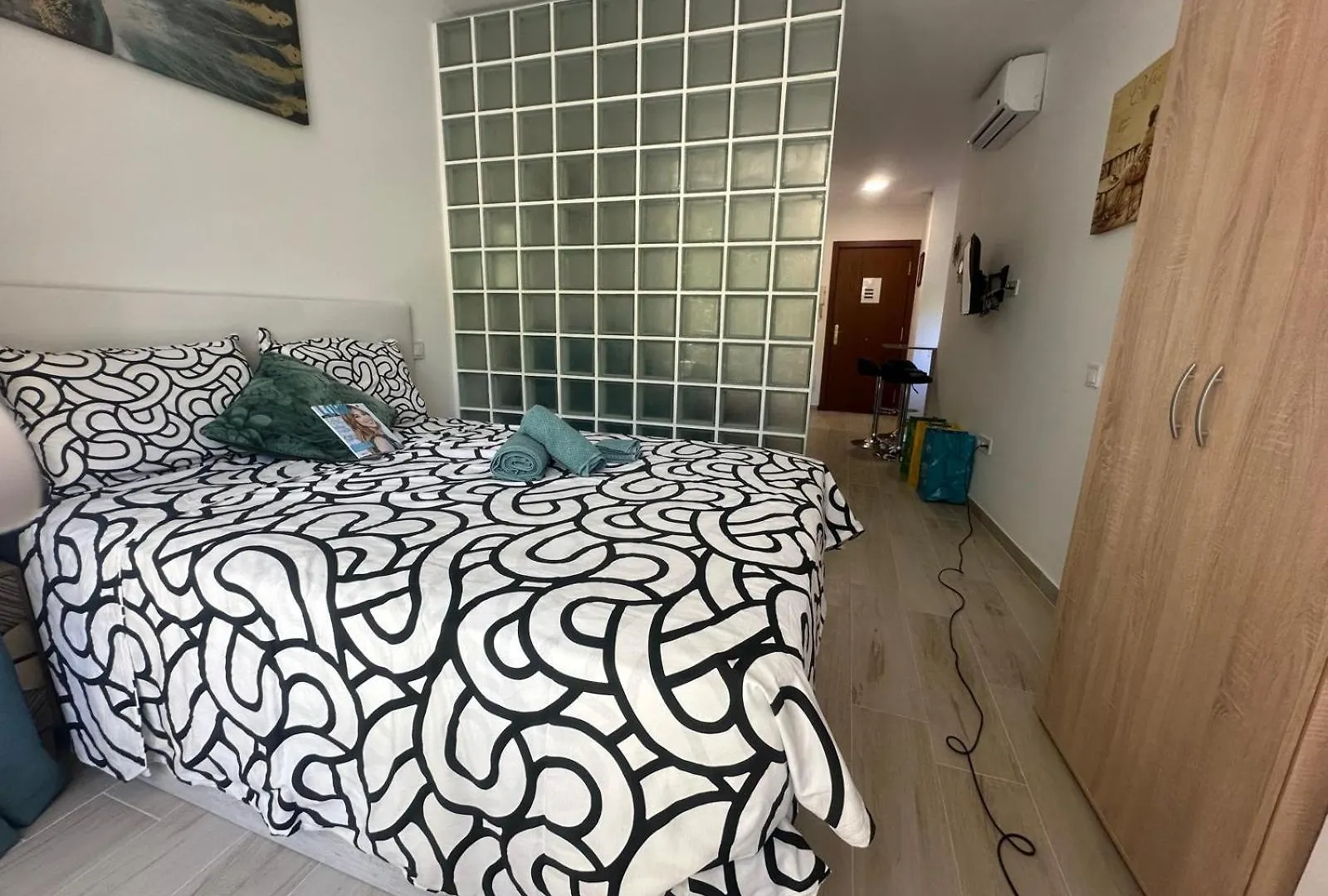 Apartamento Renovated Mikky Studio Close Beach Marbella